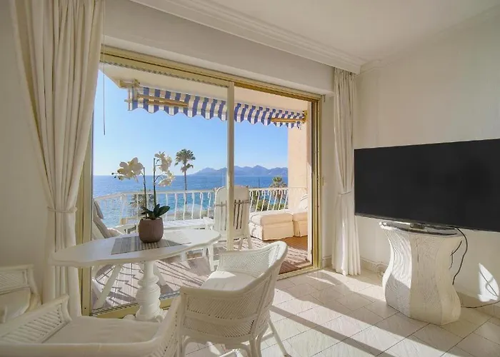 Sunset & Sea 公寓 *