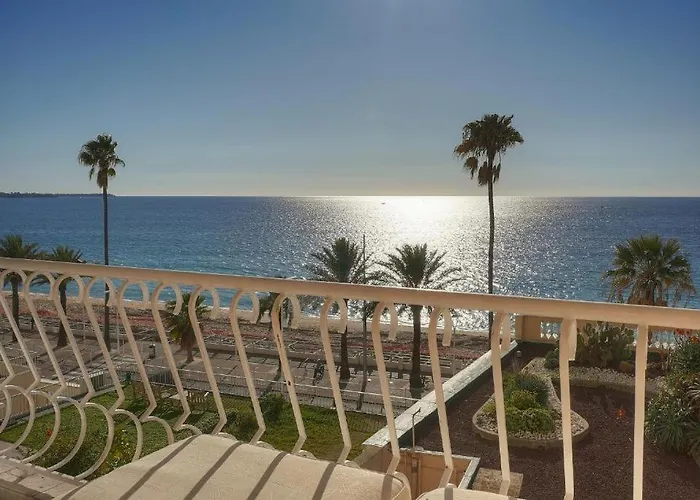 Sunset & Sea Apartment Cannes